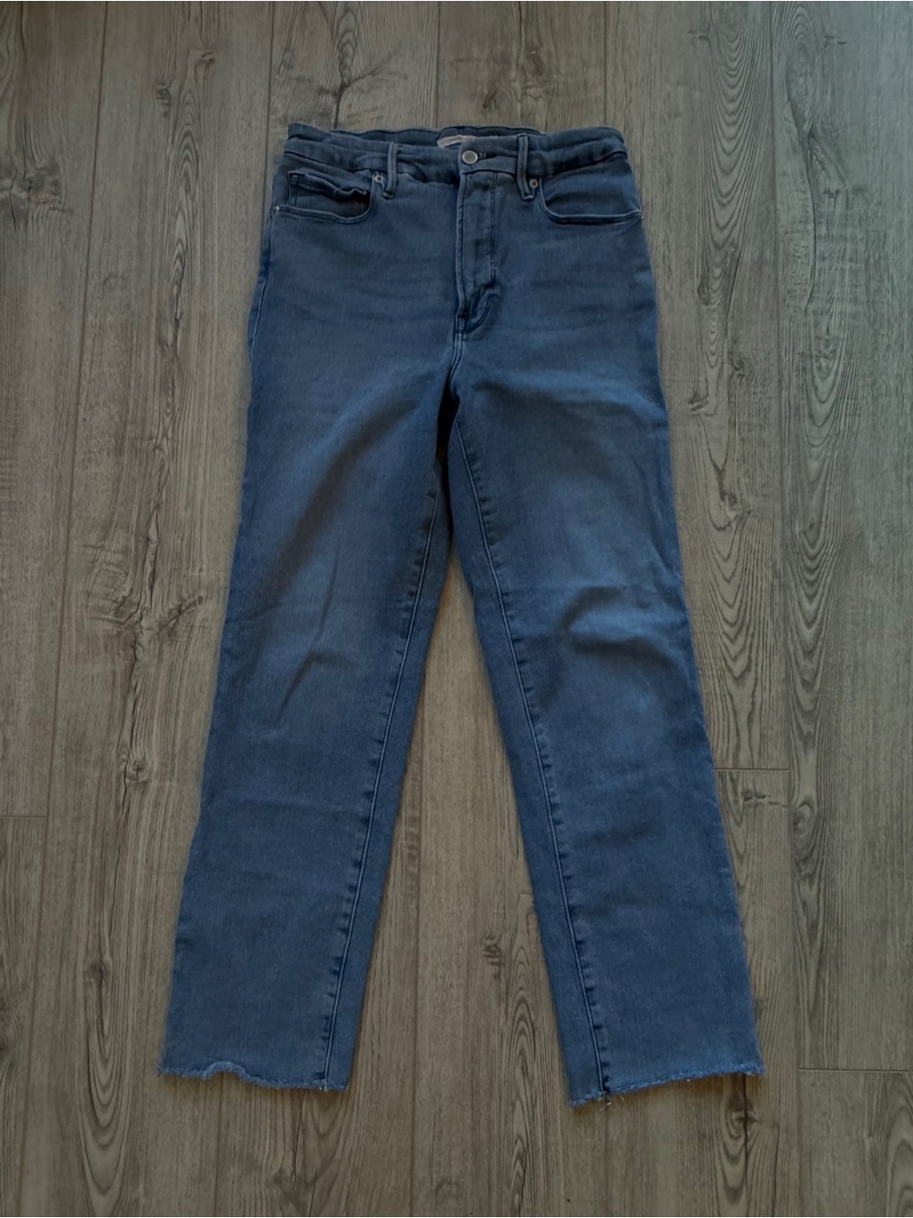 Good American Raw Hem Stretch Straight Leg Jeans